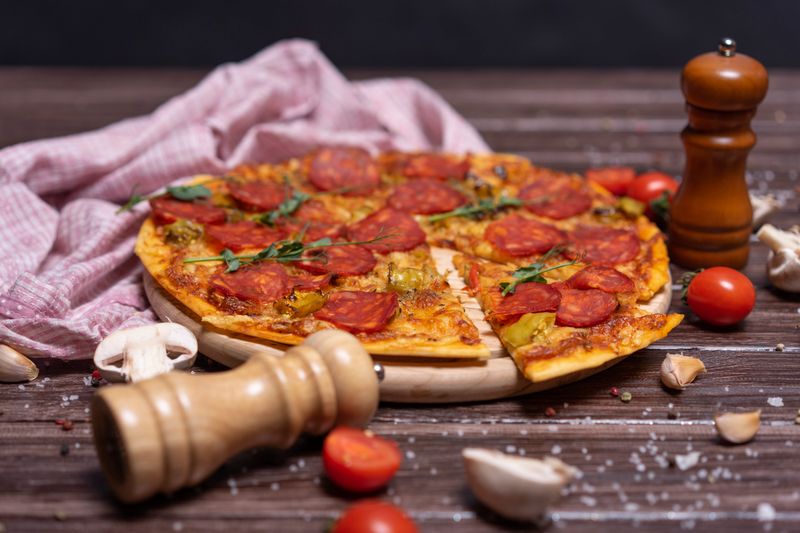 Stone-baked pizza Apache Pizza
